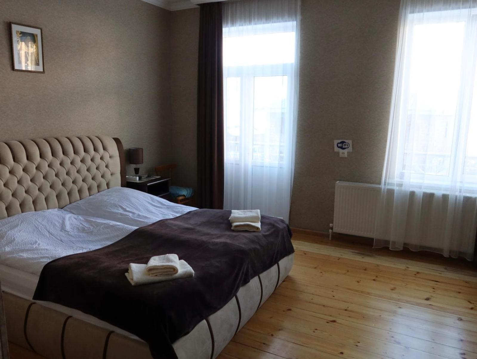 Family Hotel 7 Sisters Kazbegi Ngoại thất bức ảnh
